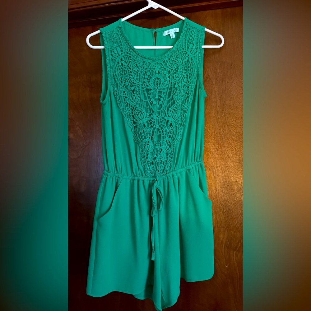 Green Lace Detail Sleeveless Romper